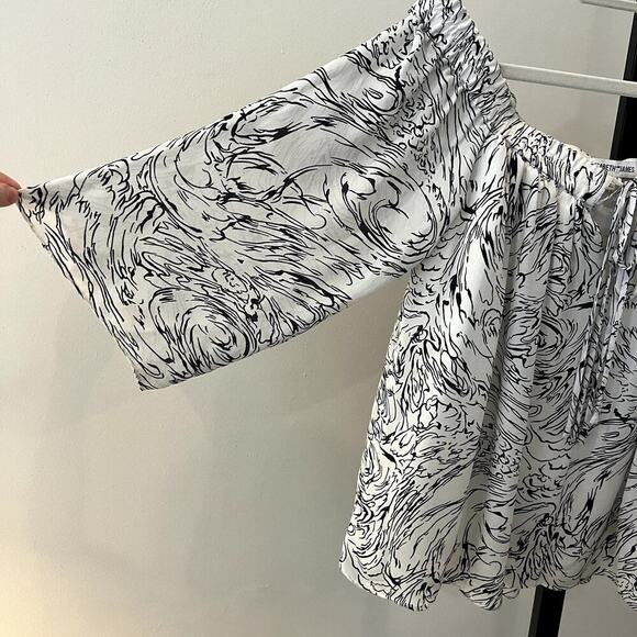 Elizabeth & James Silk Wind Derek Top - Picture 4 of 8